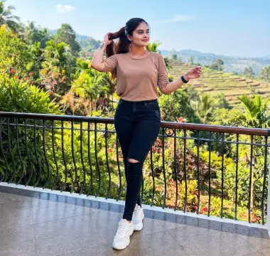 escort in noida